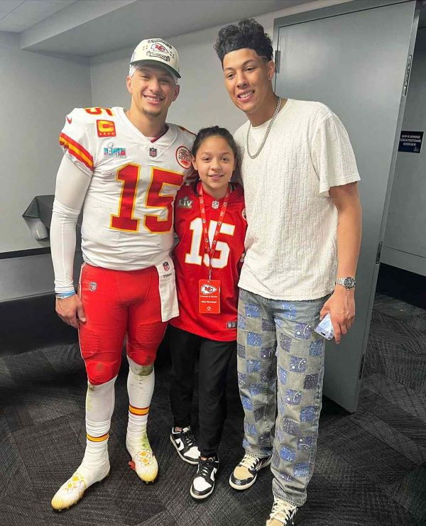 Patrick-mahomes-mia-randall-020924-3-2814768db0304db5b72cd7a48400fd0d.